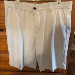 Men's Classic khaki  Performance Shorts